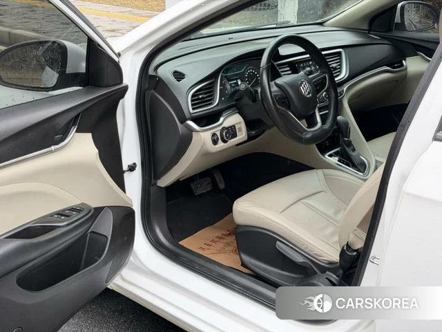 Buick Yinglang id 3888715 из Китая 9
