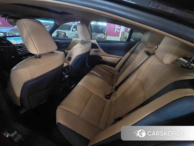 Lexus ES300h 7th generation id 3877898 из Кореи 15