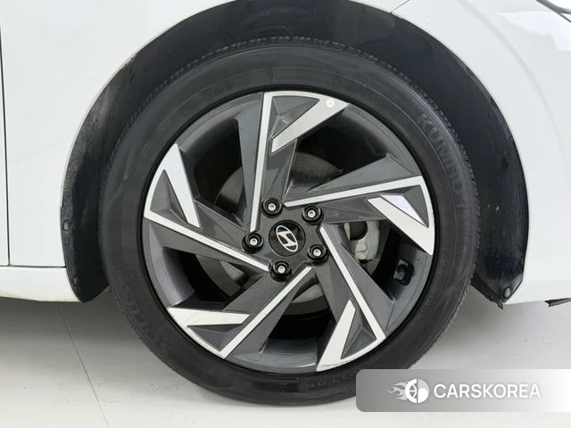 Hyundai Elantra id 4261363 из Китая 24