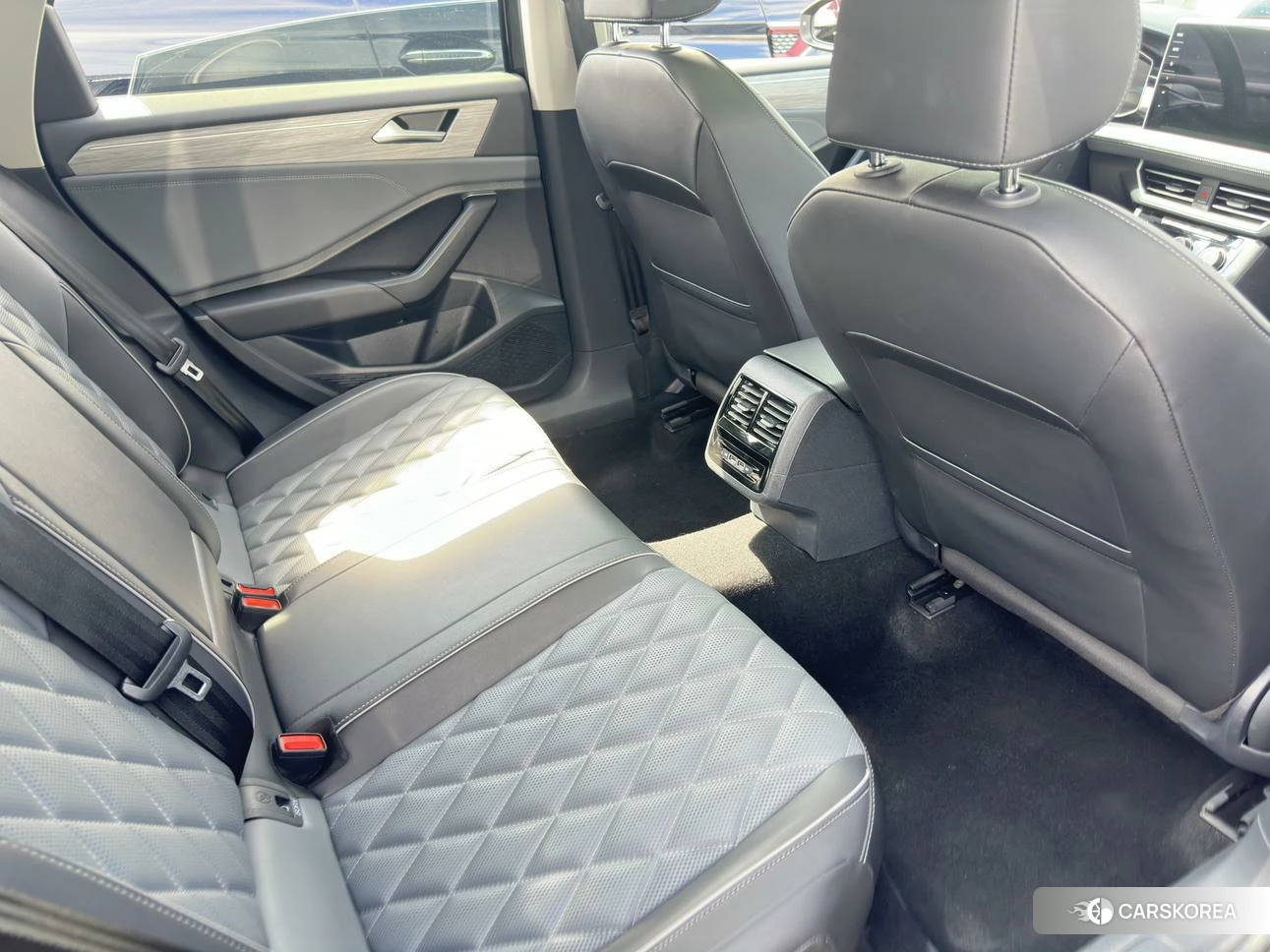 Volkswagen Sagitar id 4452183 из Китая 16