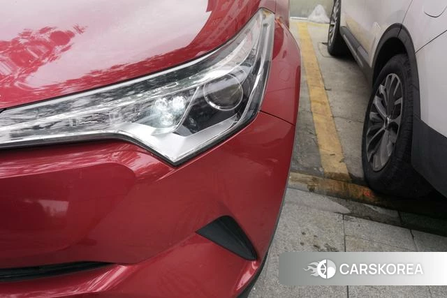 Toyota C-HR id 4336345 из Китая 15