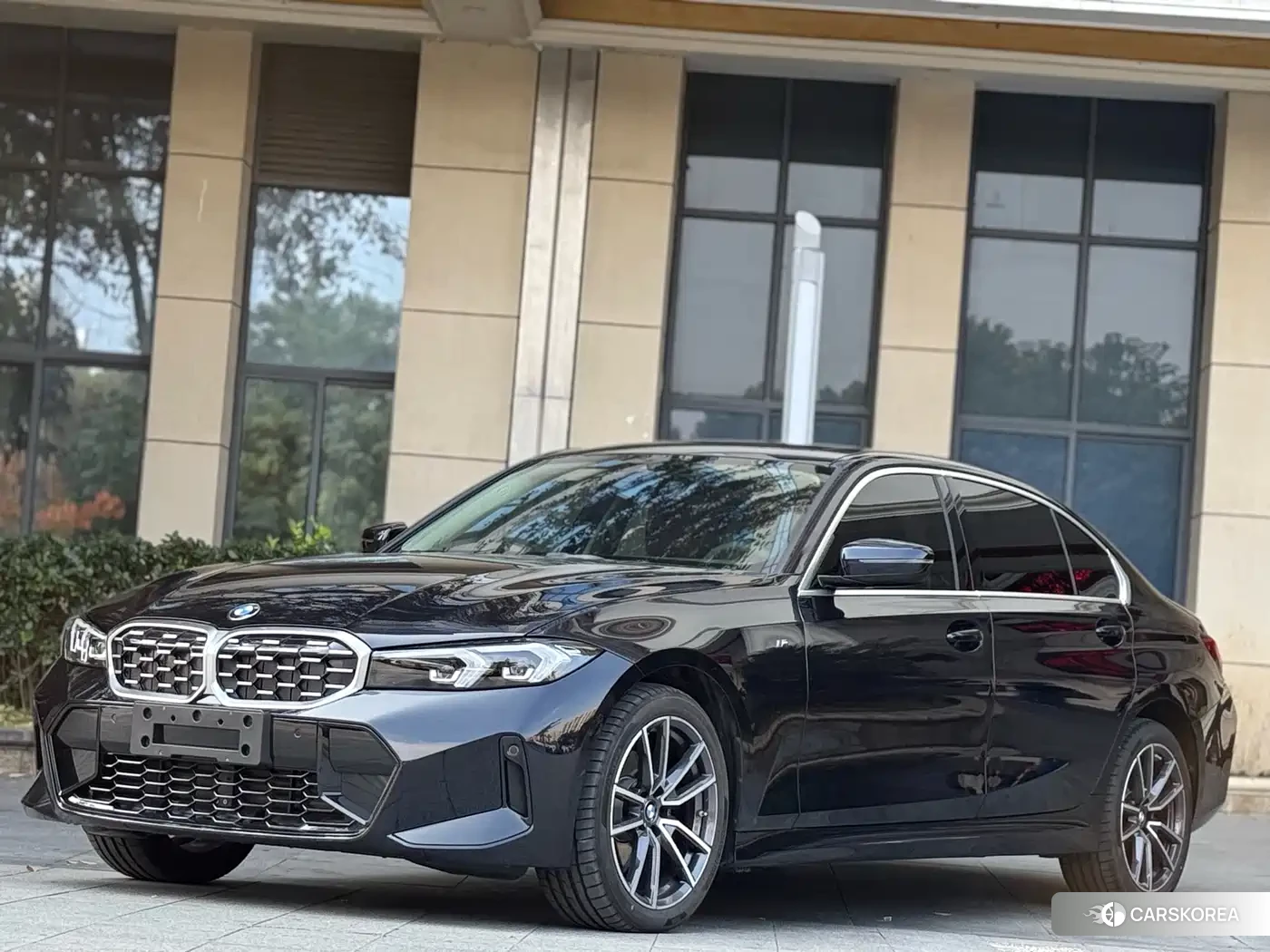 BMW 3 series id 4565425 из Китая 10