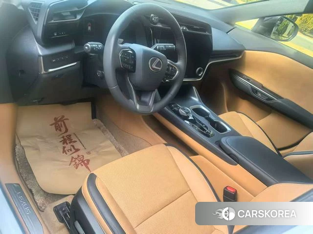 Lexus RZ id 4198792 из Китая 8