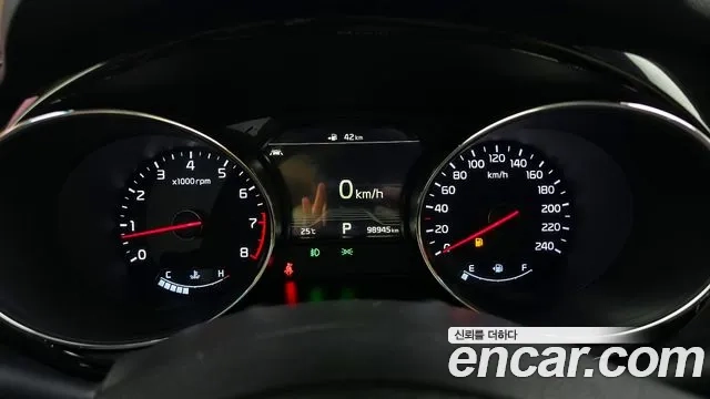 Kia The New Carnival id 2897060 из Кореи 18