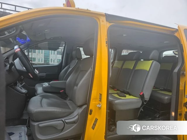 Hyundai The New Grand Starex id 4224990 из Кореи 16