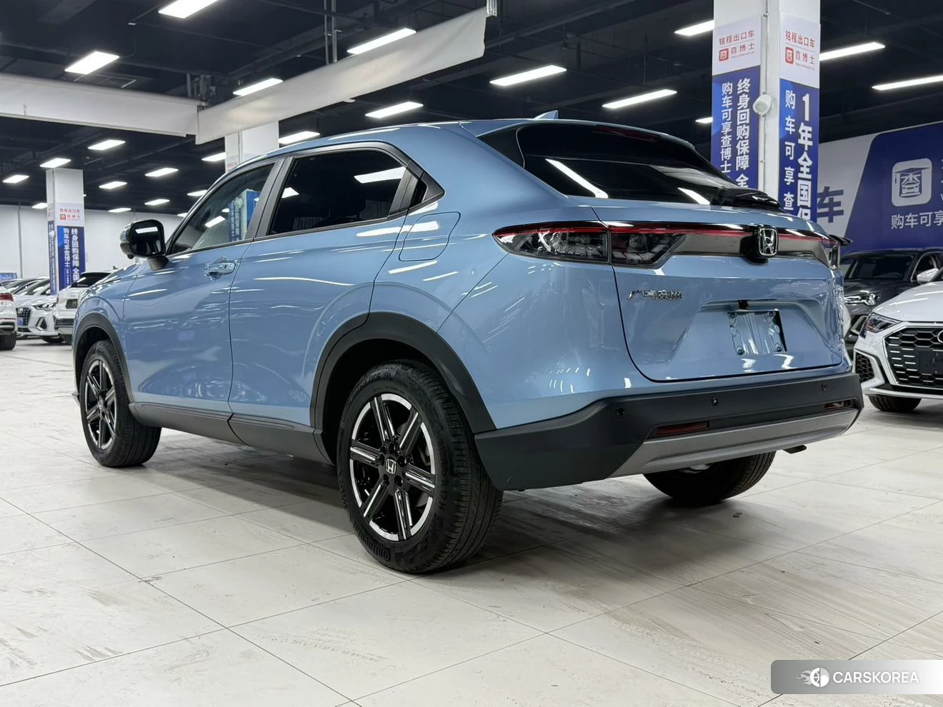 Honda Vezel id 4486348 из Китая 19