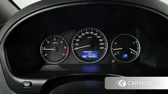 Hyundai The New Grand Starex id 3676402 из Кореи 18