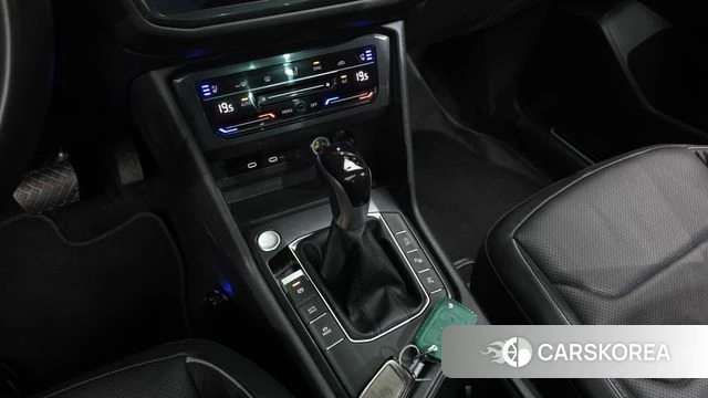 Volkswagen Tiguan Allspace id 4579285 из Кореи 32