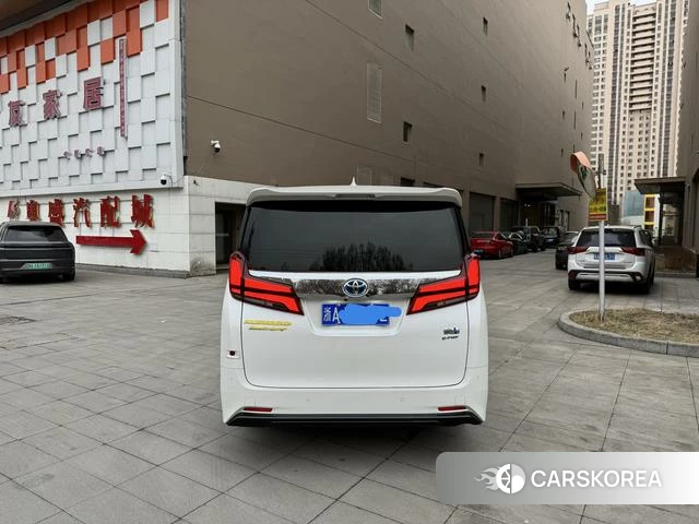 Toyota Elfa id 4208969 из Китая 8