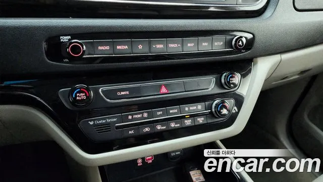 Kia The New Carnival id 2641026 из Кореи 18