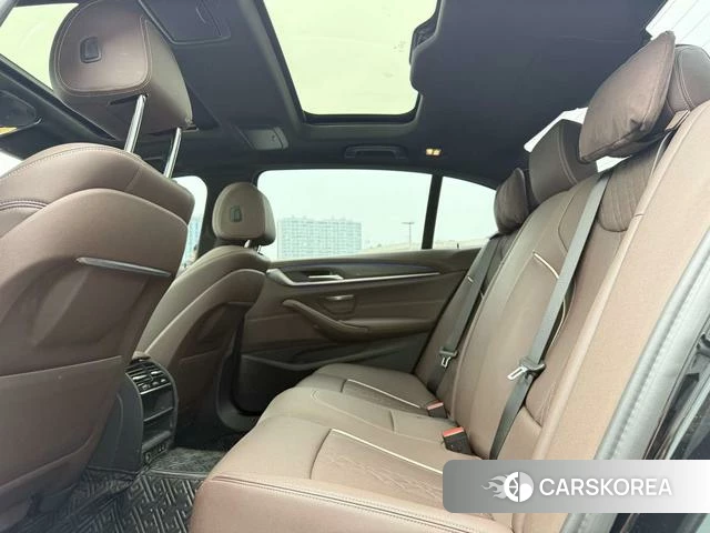 BMW 5 series id 4275314 из Китая 21