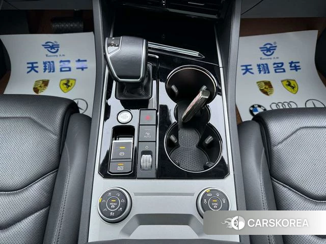Volkswagen Touareg id 4271070 из Китая 21