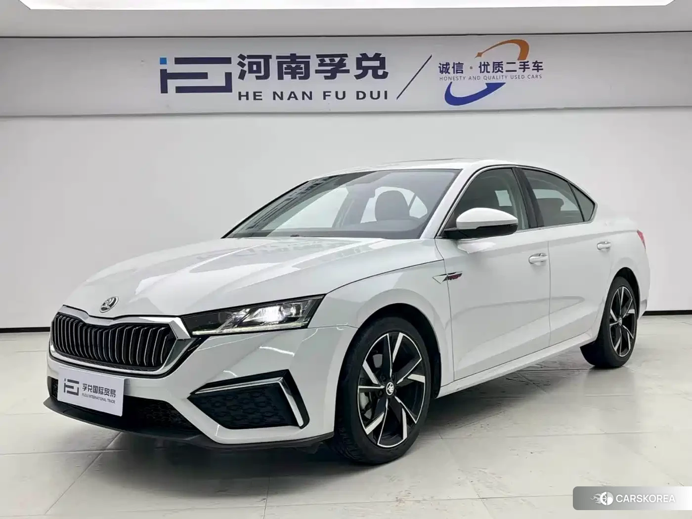 Skoda Octavia id 4548241 из Китая 13