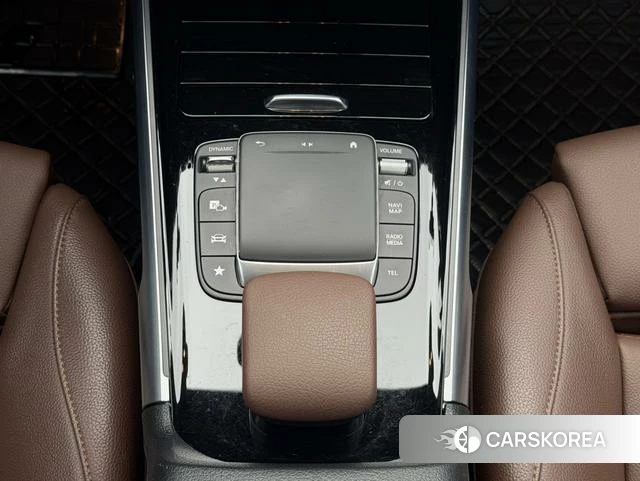 Mercedes-Benz GLB id 4209772 из Китая 27