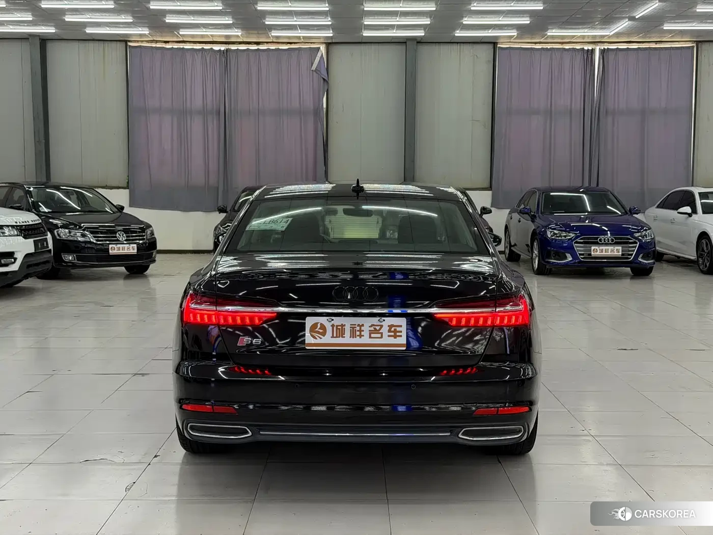 Audi A6L id 4600767 из Китая 8