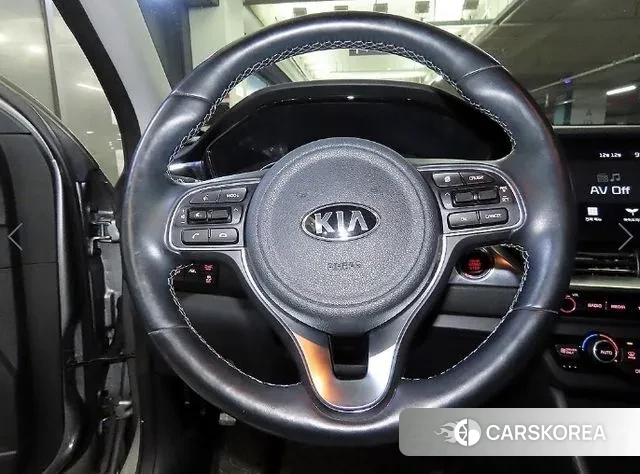 Kia The New Niro id 3502094 из Кореи 18