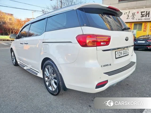 Kia The New Carnival id 3445020 из Кореи 18