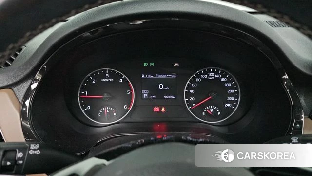 Kia Seltos id 4496128 из Кореи 30
