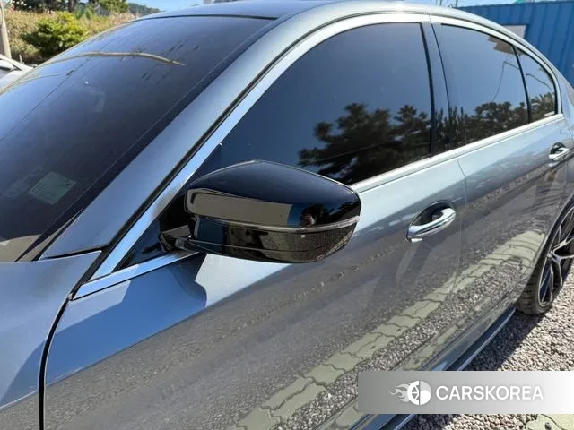 BMW 5 Series (G30) id 3474782 из Кореи 18