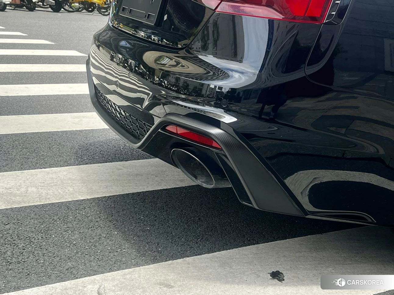 Audi RS 5 id 4405838 из Китая 16