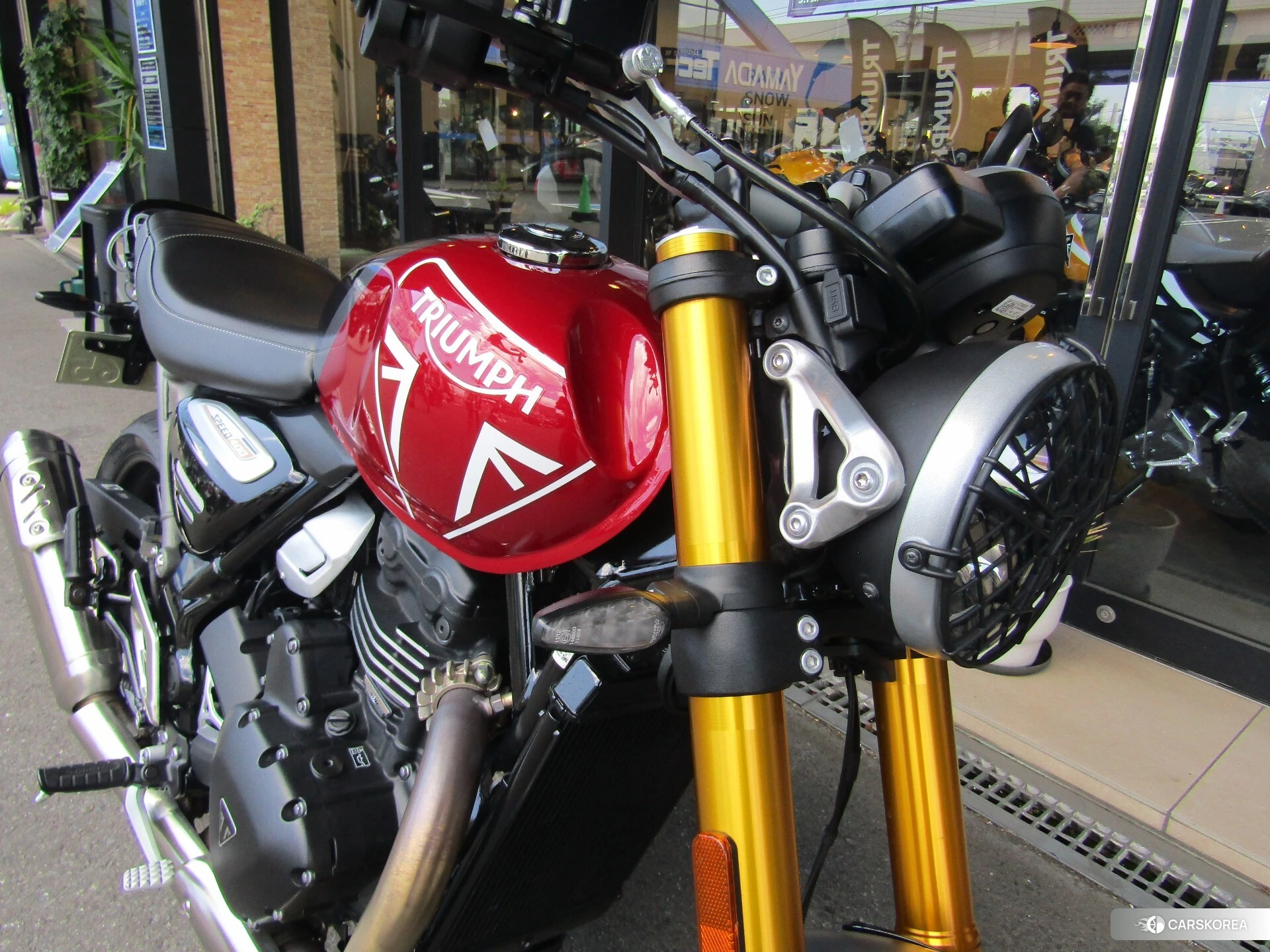 Triumph SPEED 400 id 4320216 из Японии 8