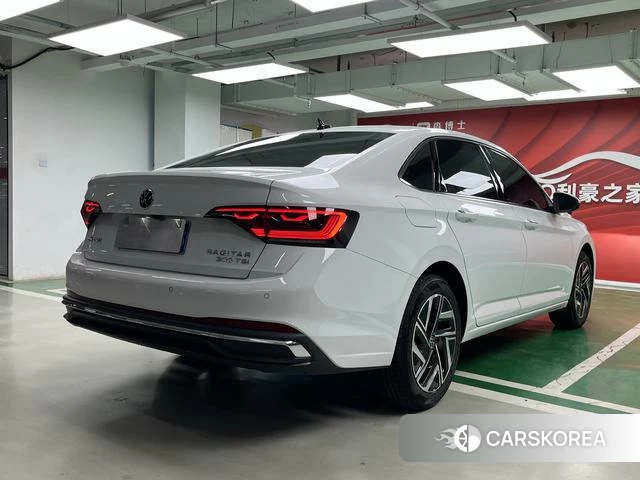 Volkswagen Sagitar id 4190451 из Китая 19