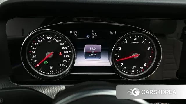 Mercedes-Benz E-Class W213 id 3307935 из Кореи 18