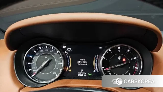 Maserati Ghibli id 3467784 из Кореи 18