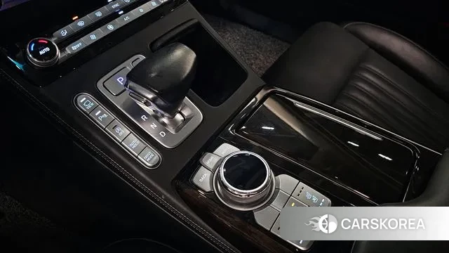 Genesis G90 id 3713820 из Кореи 18