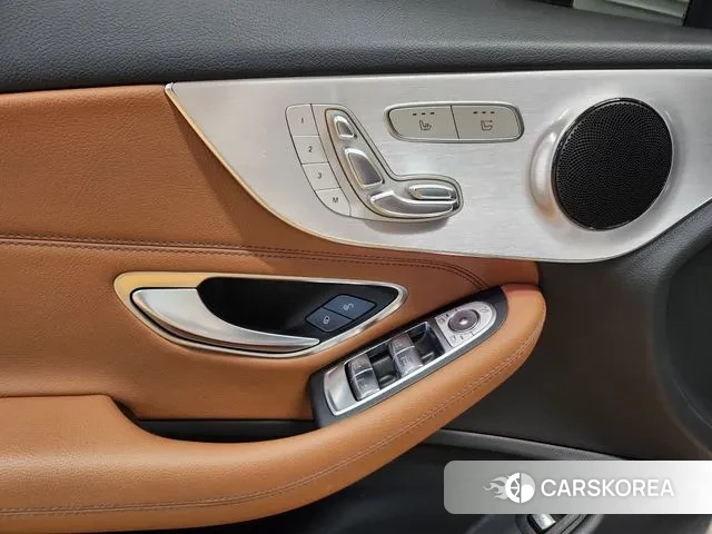 Mercedes-Benz C-Class W205 id 3573547 из Кореи 15