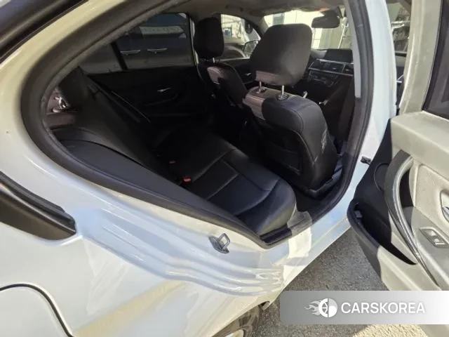 BMW 3 Series (F30) id 3444911 из Кореи 8