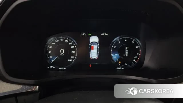 Volvo V60 Cross-Country 2nd Generation id 3269837 из Кореи 18