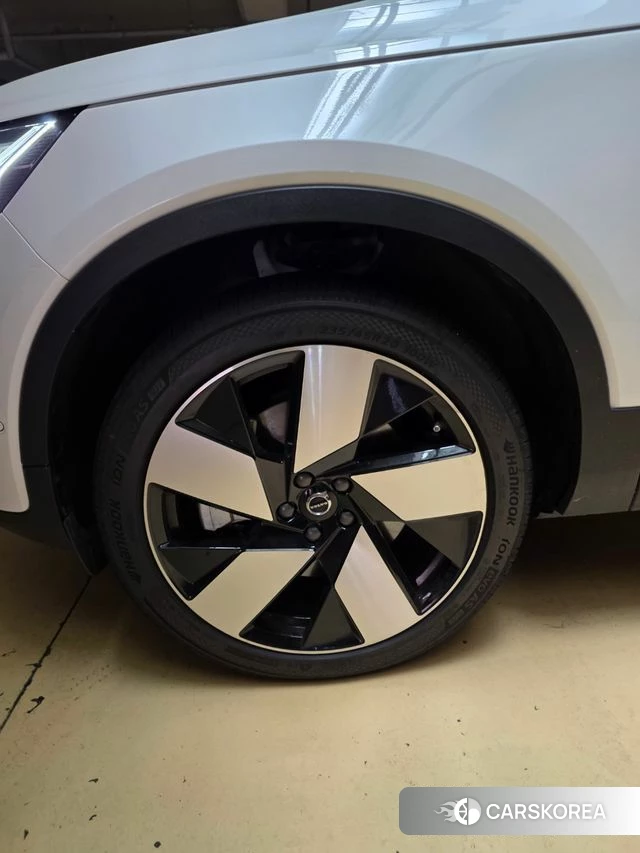 Volvo C40 Richards id 4406198 из Кореи 13