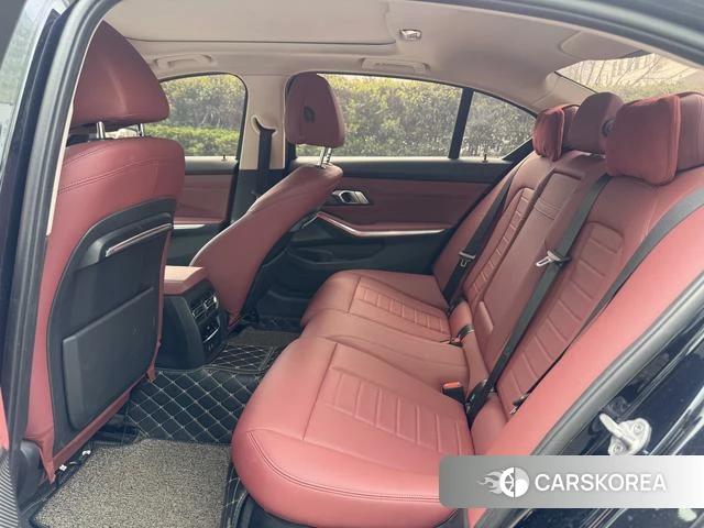 BMW 3 series id 4264842 из Китая 8