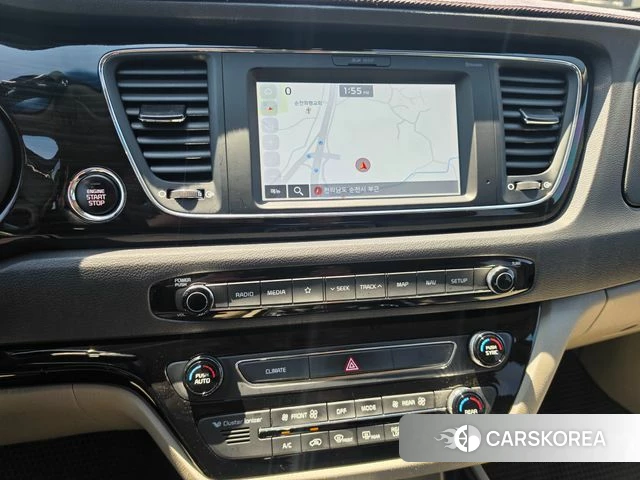 Kia The New Carnival id 4285449 из Кореи 12