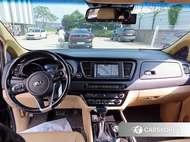 Kia The New Carnival id 3008949 из Кореи 18