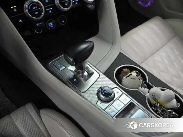 Genesis The New G70 id 3274532 из Кореи 17