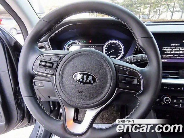 Kia The New Niro id 2708150 из Кореи 18