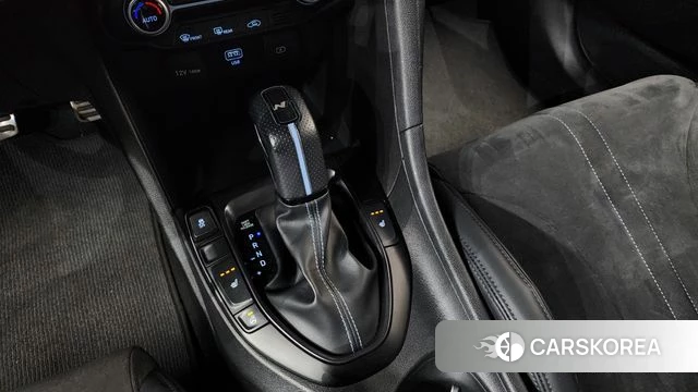 Hyundai Veloster (JS) id 3813629 из Кореи 18