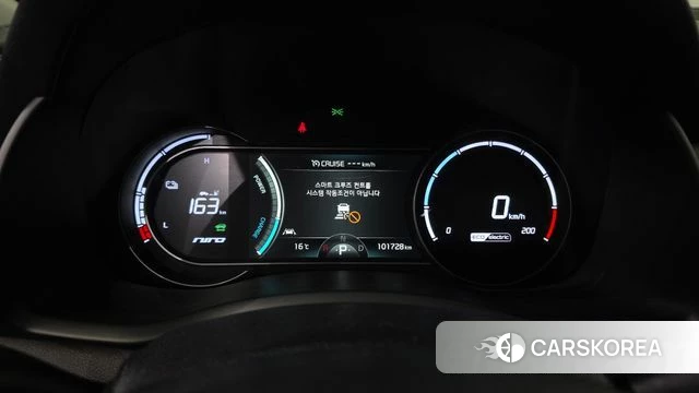 Kia Niro EV id 4179711 из Кореи 18