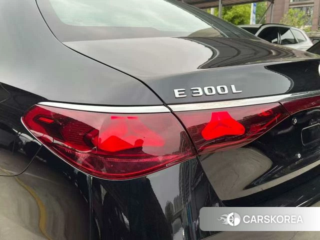 Mercedes-Benz E-class id 4027643 из Китая 27