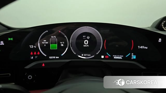 Porsche Taycan id 3817399 из Кореи 18