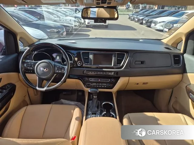 Kia The New Carnival id 3474590 из Кореи 18