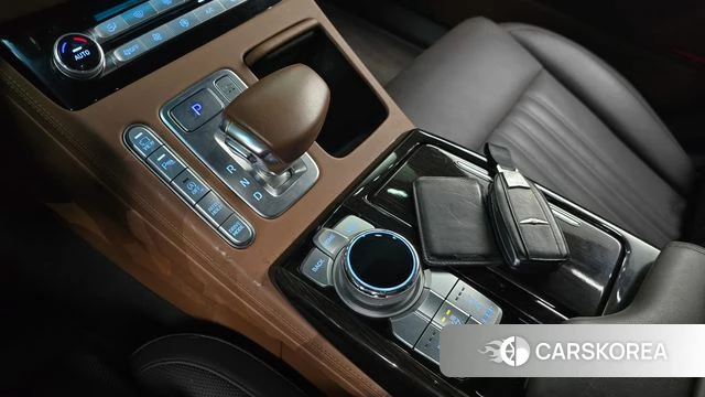 Genesis G90 id 4269188 из Кореи 30