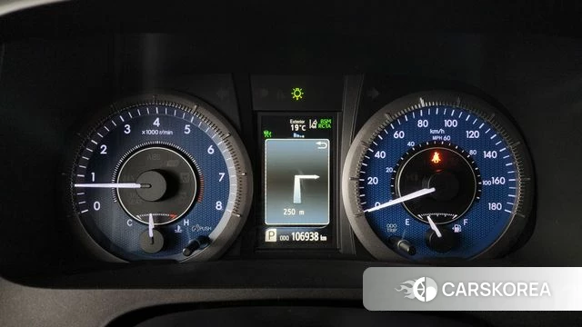 Toyota Sienna id 3867382 из Кореи 18