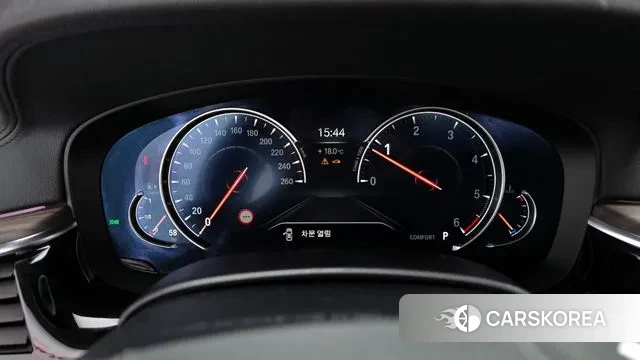 BMW 5 Series (G30) id 3363285 из Кореи 18