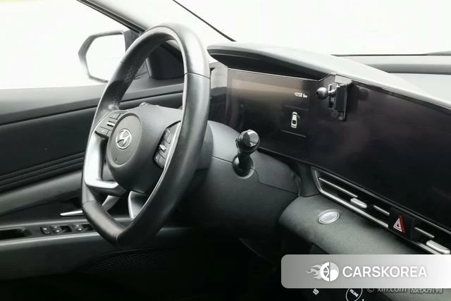 Hyundai Elantra id 4313975 из Китая 46