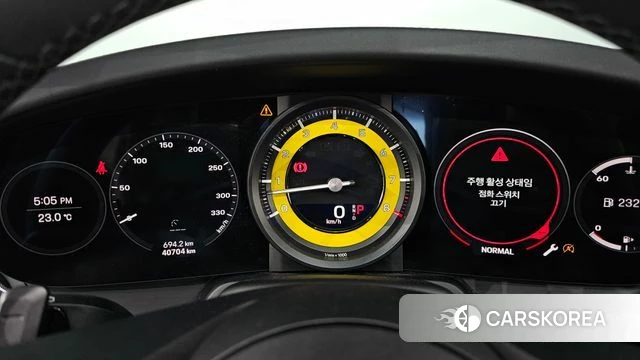 Porsche 911(992) id 4389534 из Кореи 18