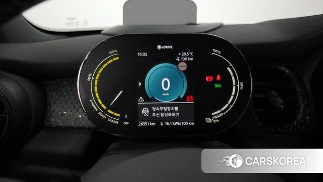 Mini Cooper Electric id 4202213 из Кореи 32