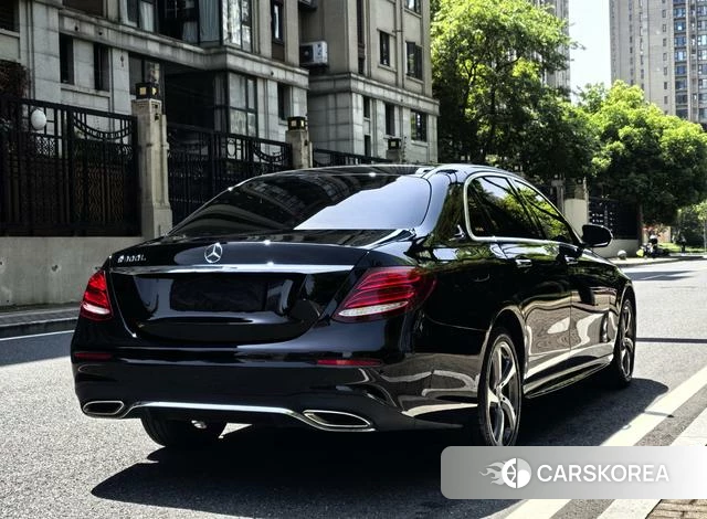 Mercedes-Benz E-class id 4212627 из Китая 14